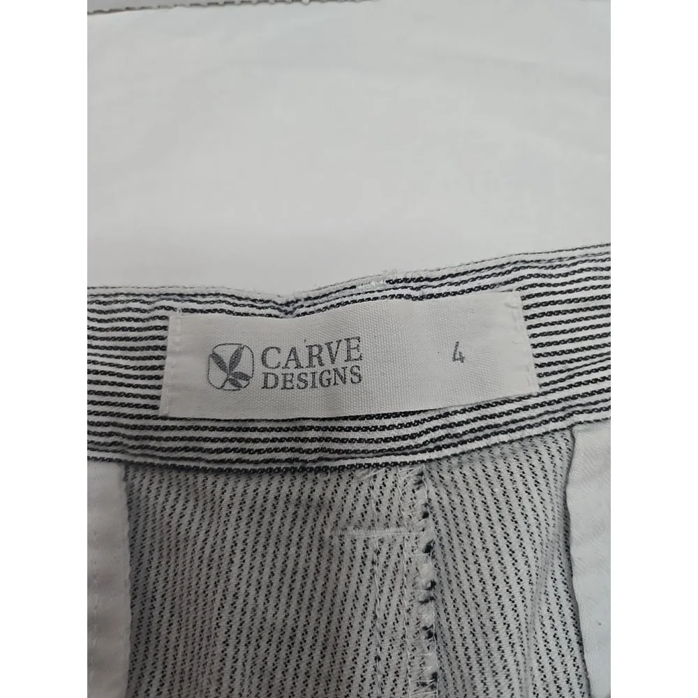 Carve Designs Seersucker Stripe Shorts Blue White Mid Rise Summer 4 - Picture 3 of 10